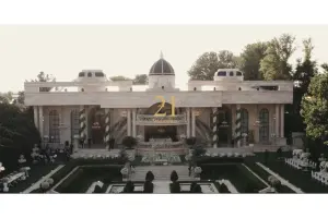  نمای کلی باغ عمارت 21