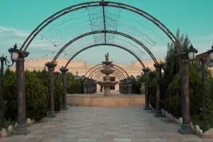  معرفی کامل مجموعه تالارهای پذیرایی نگین ورامین