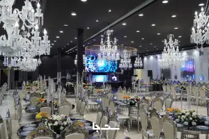  باغ تالار سمیعی در احمدآباد مستوفی