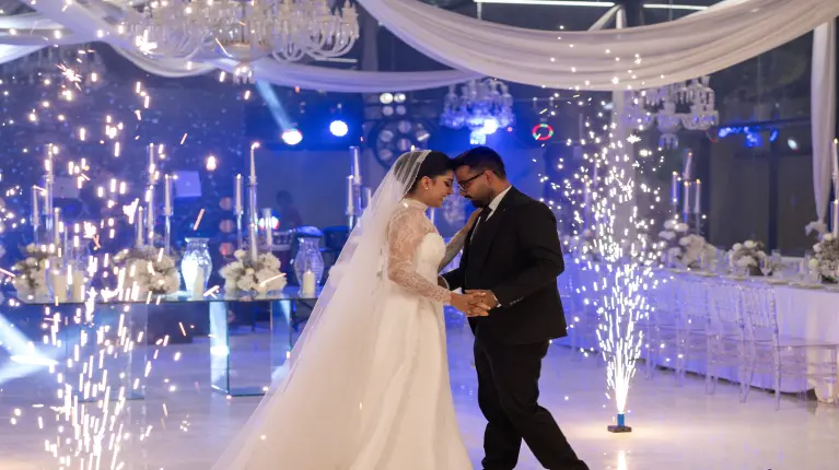 نمونه مراسم