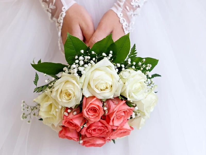 تاریخچه دسته گل عروس | گل عروسی از کجا آمد؟